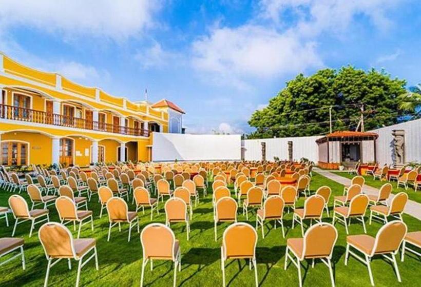 Ar Phalazzo Resort And Banquets