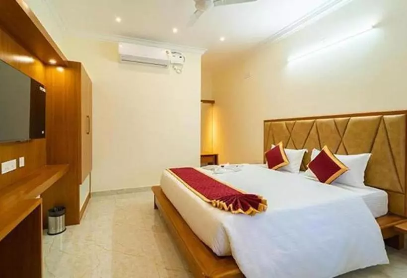 Ar Phalazzo Resort And Banquets