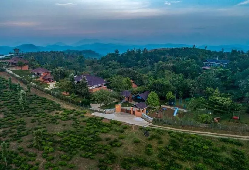 Aamiaismajoitus (B&B) Clouds View Nature Resort