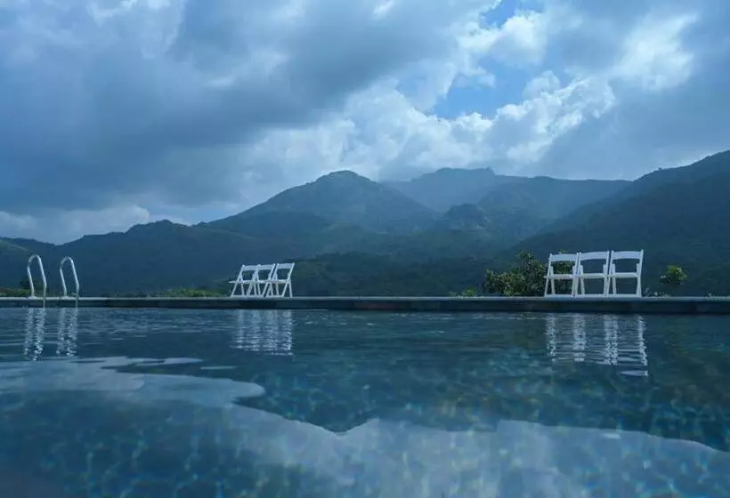 Aamiaismajoitus (B&B) Clouds View Nature Resort