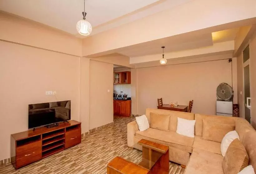 تختخواب و صبحانه Riverpoint Inn, Arusha