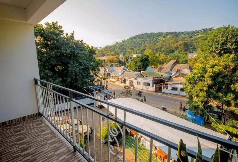 تختخواب و صبحانه Riverpoint Inn, Arusha
