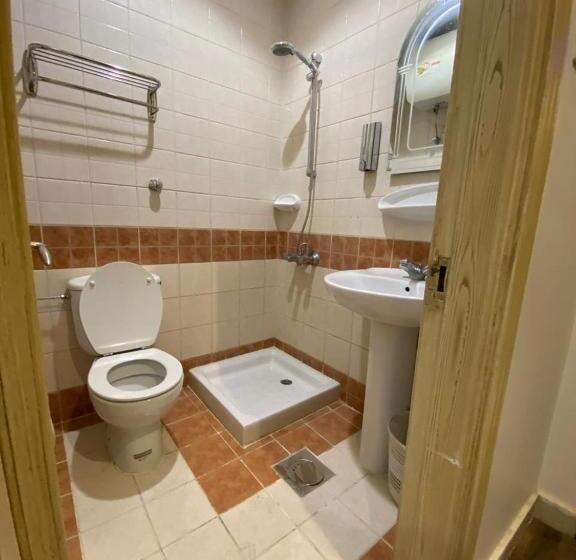 فندق تيسير الخيمة