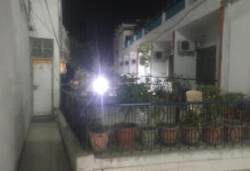 호텔 India,muzaffarpur