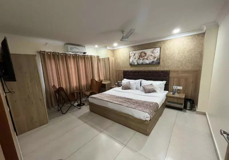 ホテル Inn,s Residency
