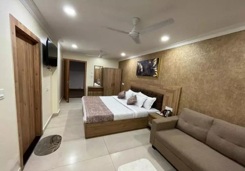 ホテル Inn,s Residency