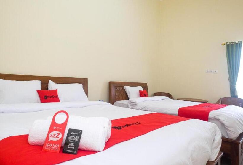 Hotel Reddoorz Syariah @ Klodran Solo