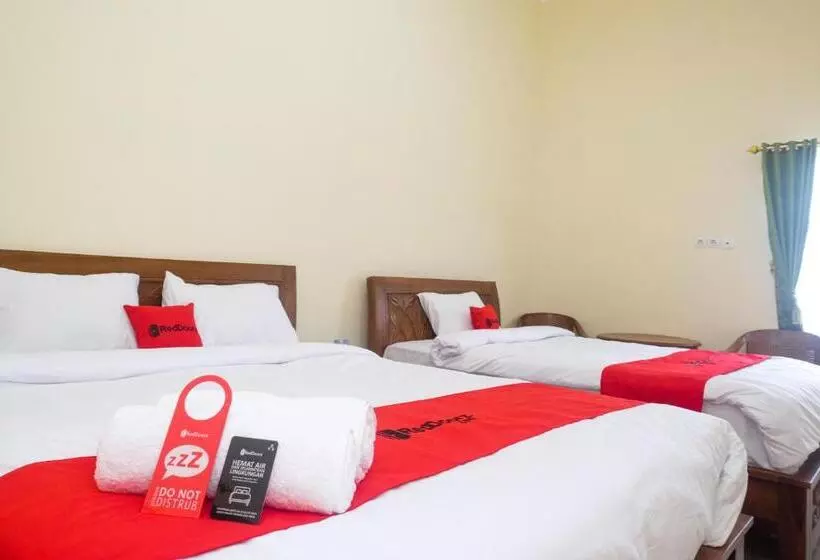 Hotelli Reddoorz Syariah @ Klodran Solo