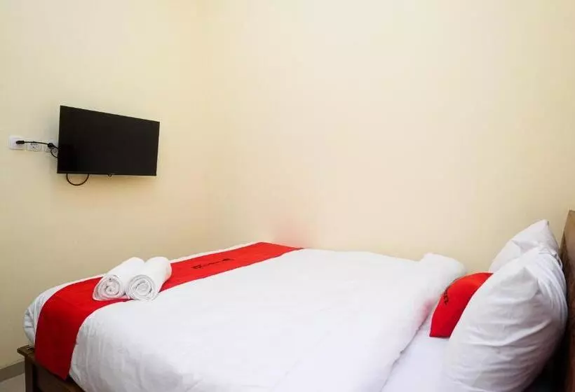 Hotelli Reddoorz Syariah @ Klodran Solo