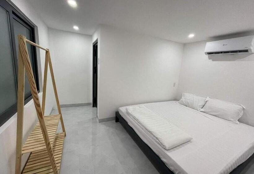 هتل Resort Lồ ô