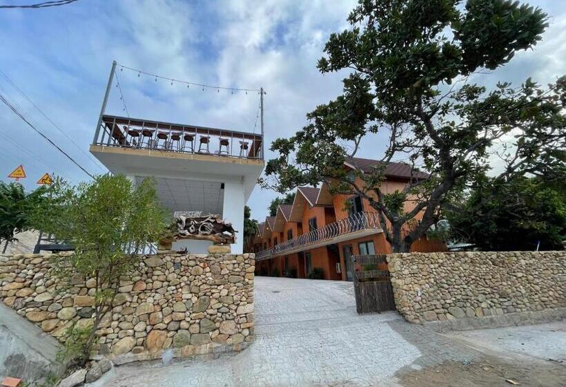 هتل Resort Lồ ô