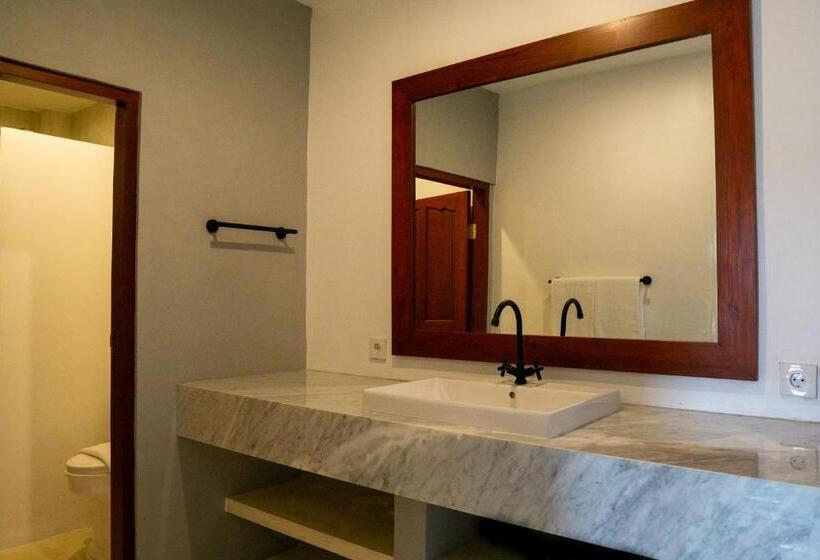 هتل Uluwatu Stay S Deluxe Room #6