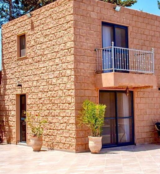 پانسیون Bungalows Kousmat 2