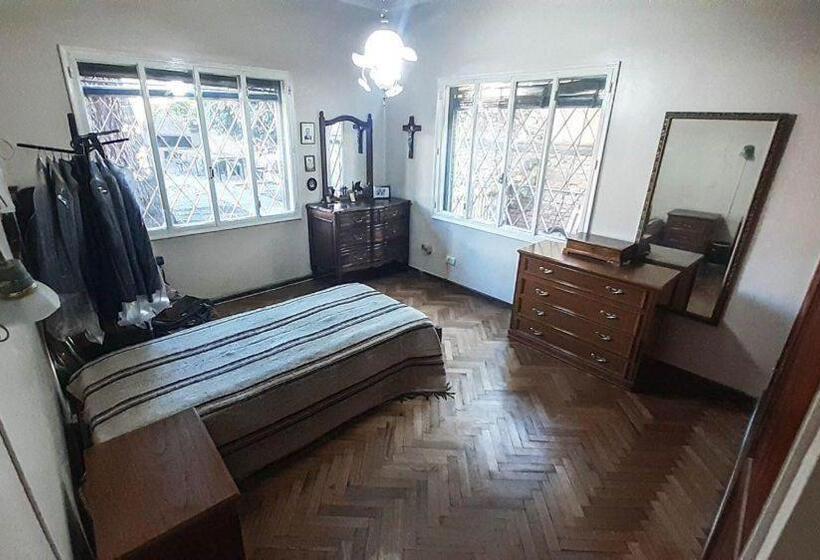 ペンション Casa Cardozo