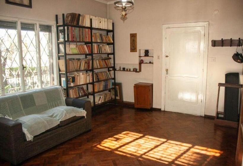 ペンション Casa Cardozo