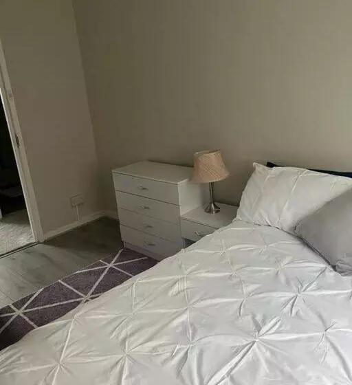 Majatalo Dorcas Lodge   Lovely House With High Speed Wifi And Free Parking