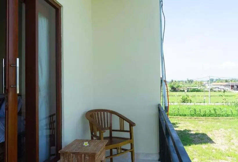 ペンション Krisna Tapan Guest House