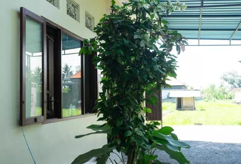 ペンション Krisna Tapan Guest House