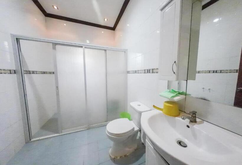 פנסיון Sunrise Guesthouse And Inn, Panglao