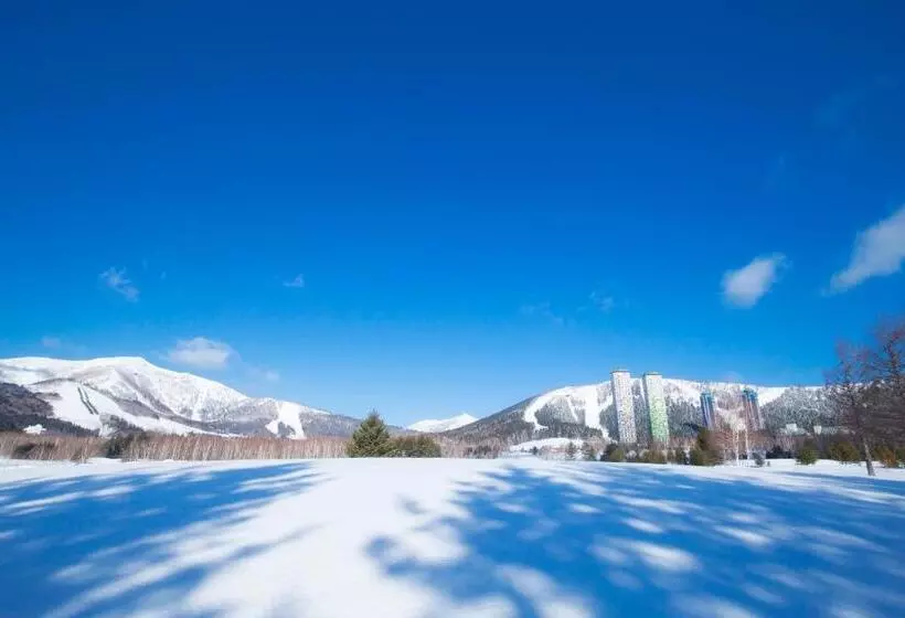 ペンション White House ホワイト ハウス