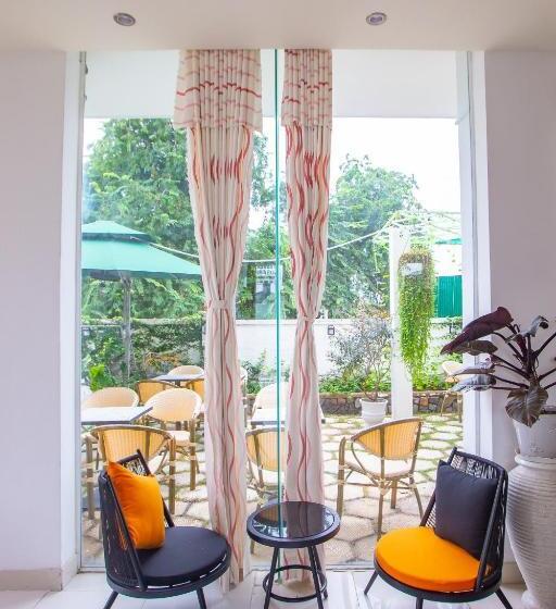 đà Lạt Ninh Chữ Hotel & Coffee