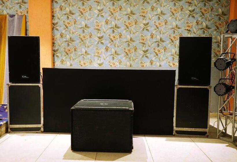 Aa Hotels & Resorts Zirakpur