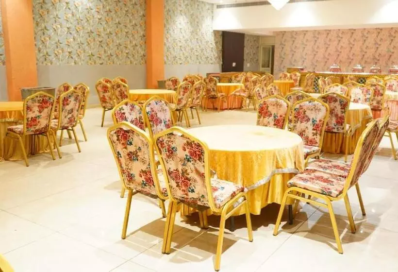 Aa Hotels & Resorts Zirakpur