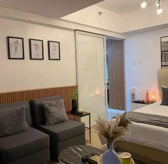 ユースホステル Azure Air Bnb
