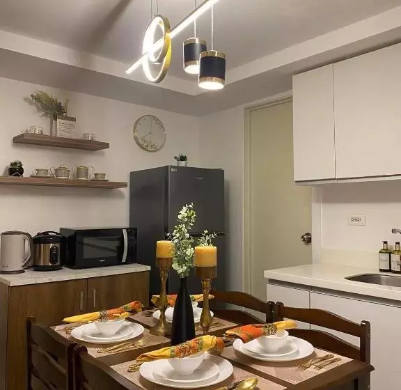 ユースホステル Azure Air Bnb