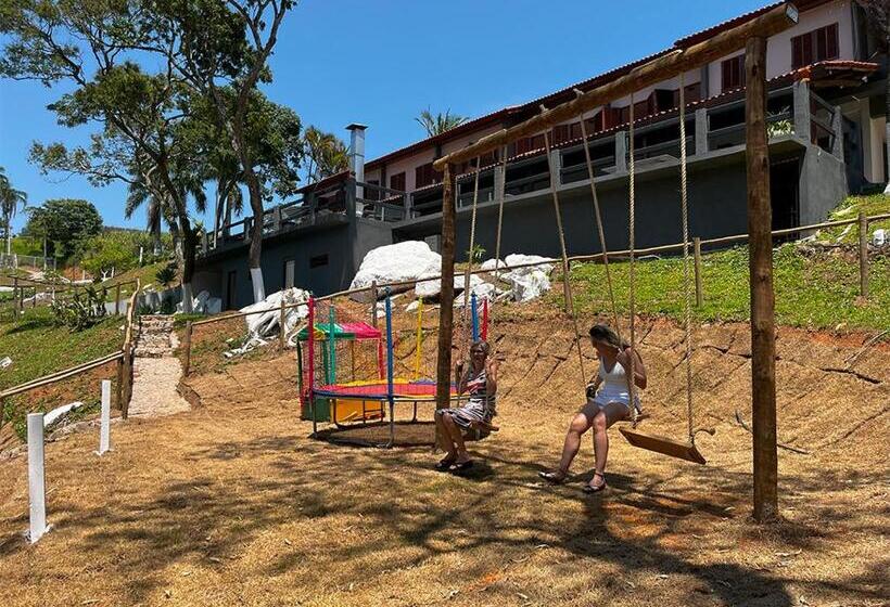 Общежитие Pousada Varandas Do Pinhal