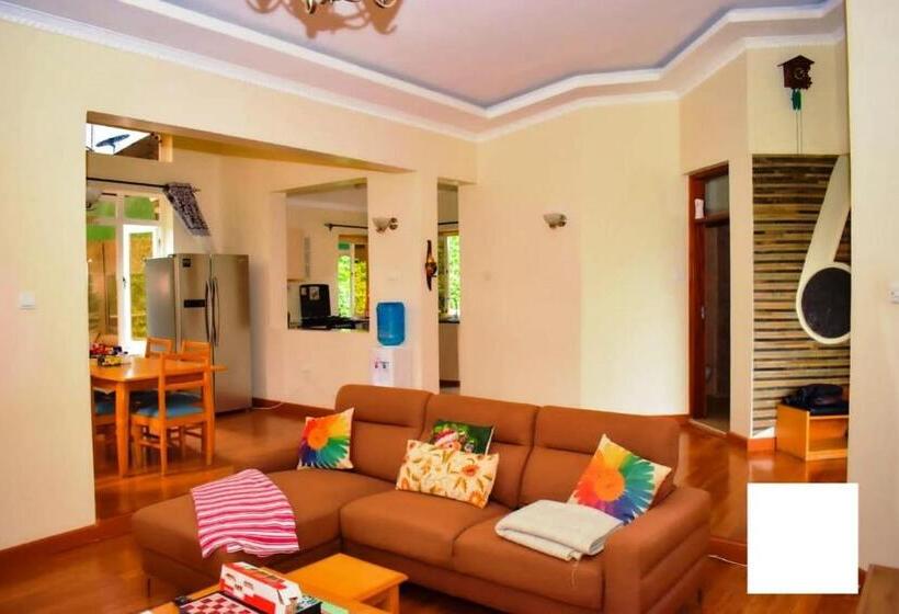 تختخواب و صبحانه Lacasa Willow