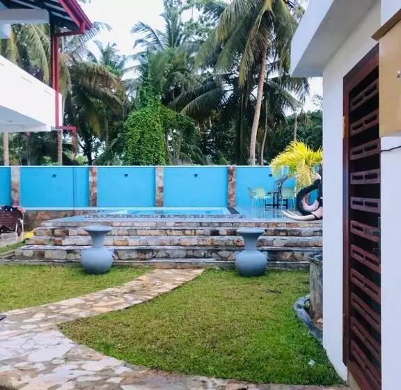 ベッドアンドブレックファースト Lotus Residence