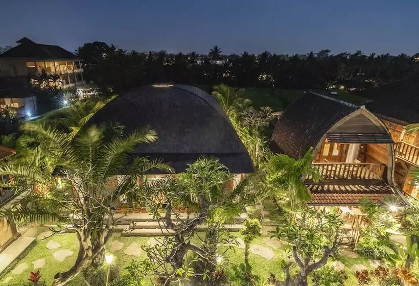 ホテル Belvilla Scenic Picturesque Near Monkey Forest