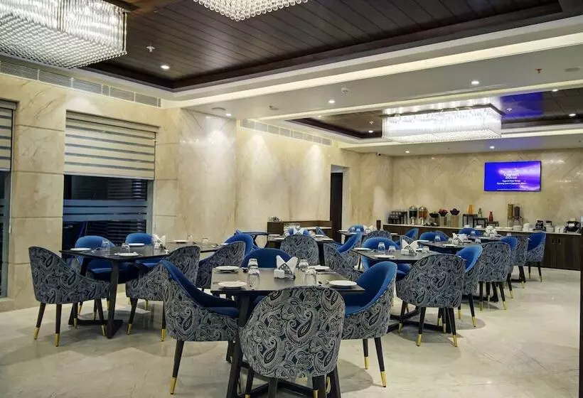 ホテル Cygnett Style Ganga