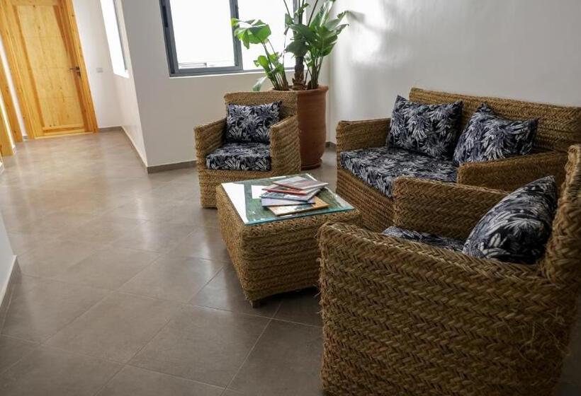 هتل Dar Makai Surf