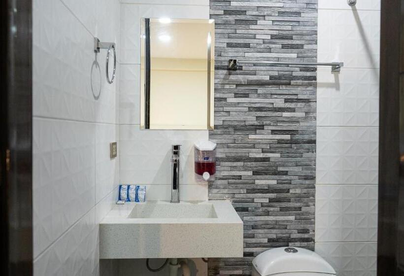 هتل Gran Caramolle