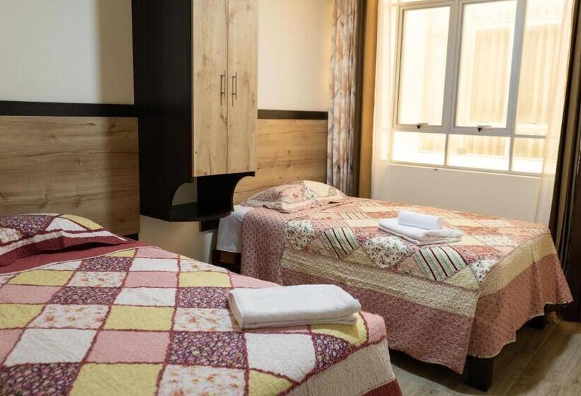 هتل Gran Caramolle