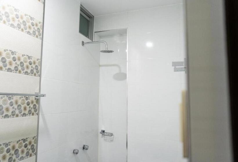 هتل Gran Caramolle