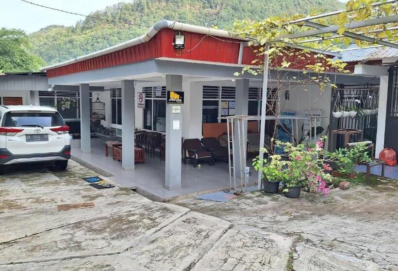 호텔 Harisha Homestay Sawah Lunto Syariah Redpartner