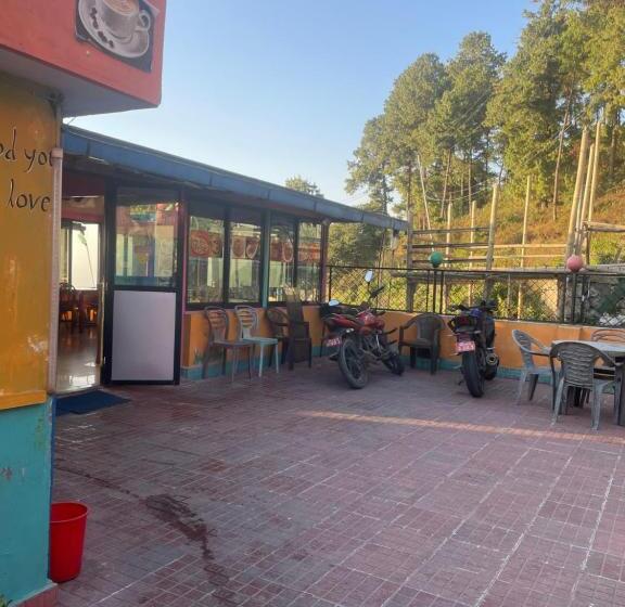 هتل Kalamashi Height Resort