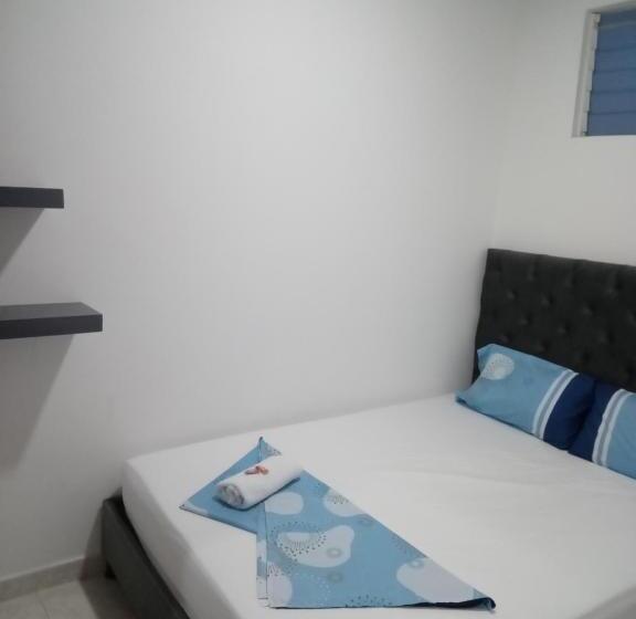 هتل Living Room 1970