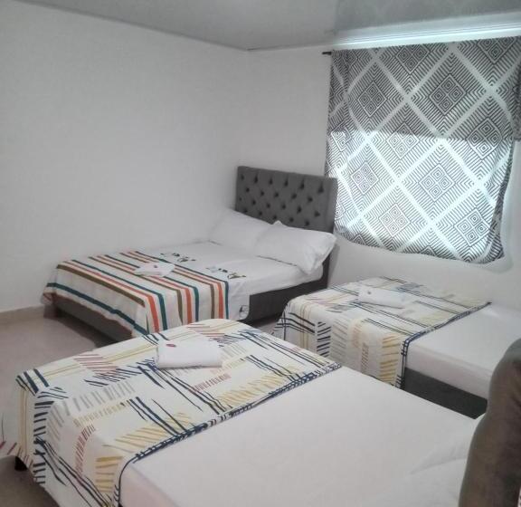 هتل Living Room 1970