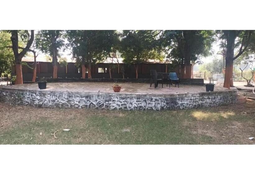 Отель Mauli Resorts, Wardha