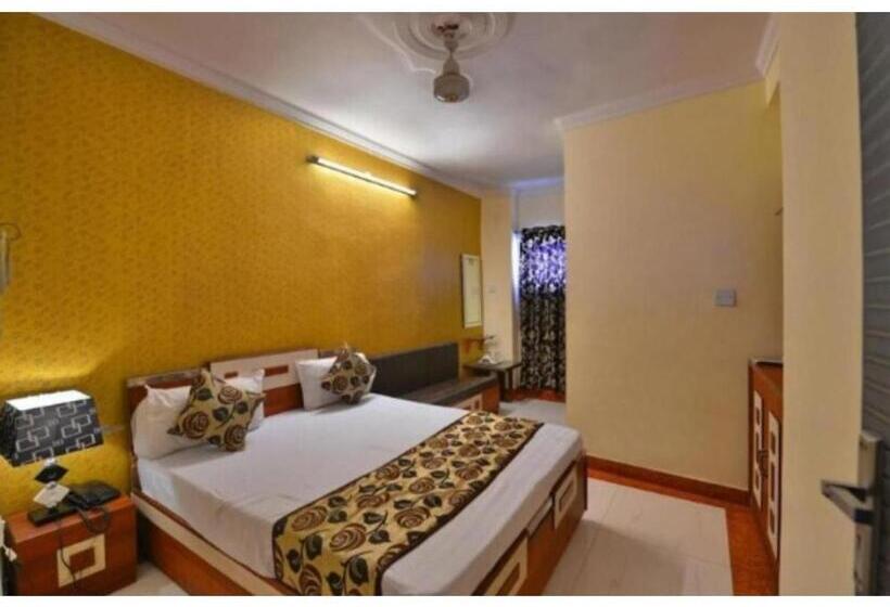 Отель Midtown Inn, Singrauli