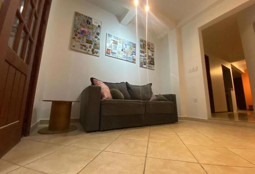 Neighbor.hub Hostel & Coliving Floripa