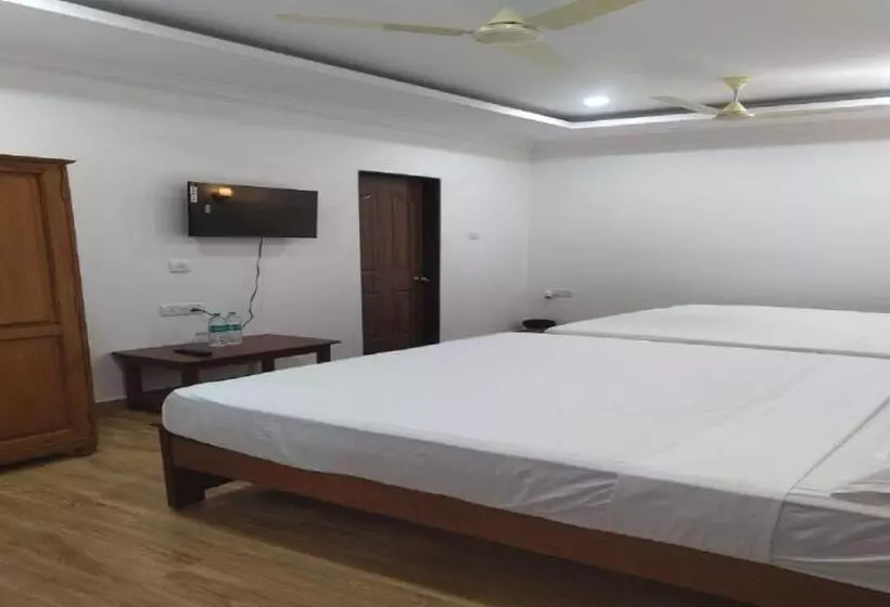 Palm Paradise Resort, Pernem