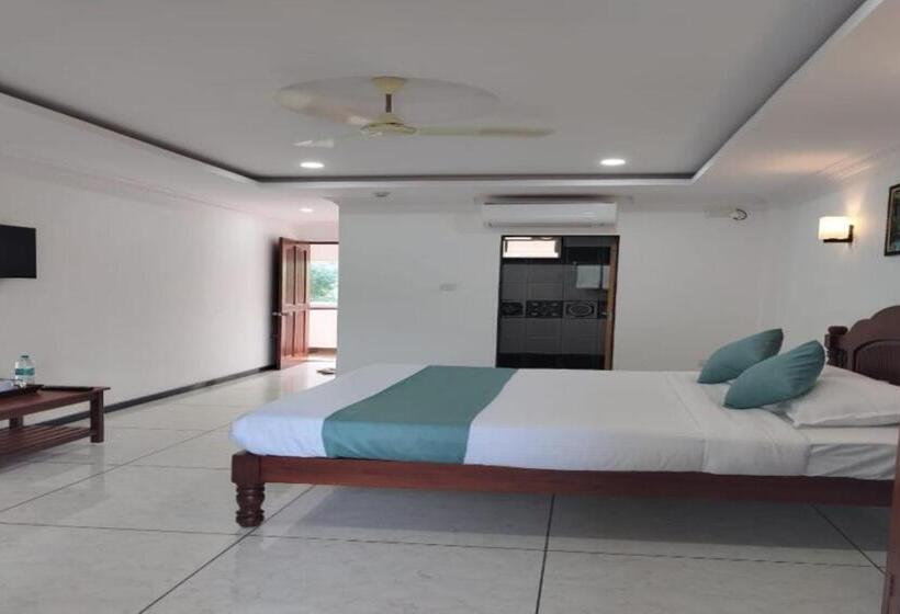 Palm Paradise Resort, Pernem