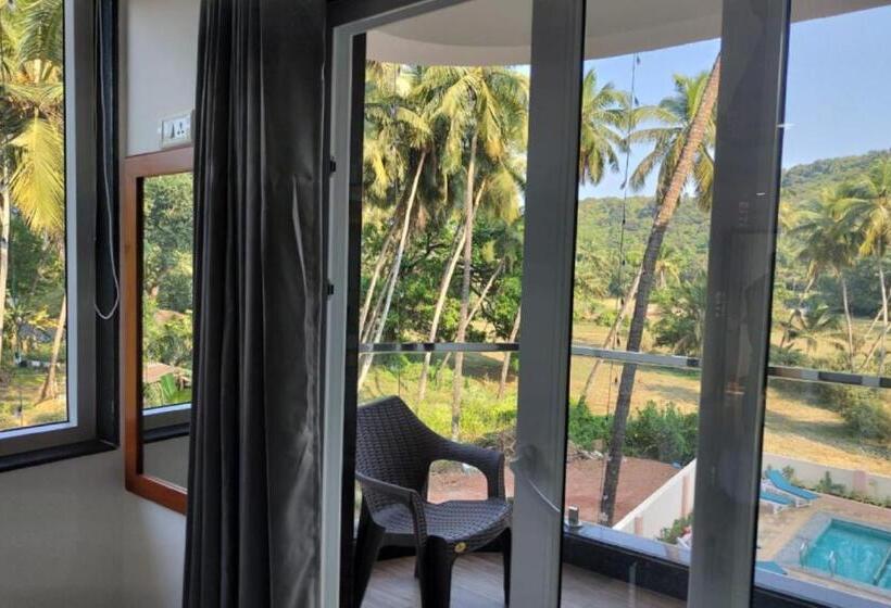 Palm Paradise Resort, Pernem