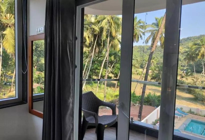 Palm Paradise Resort, Pernem