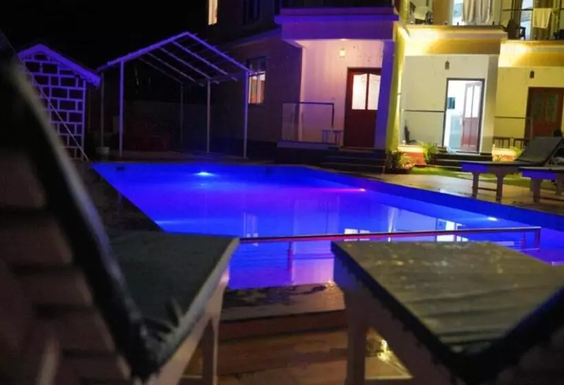 Palm Paradise Resort, Pernem